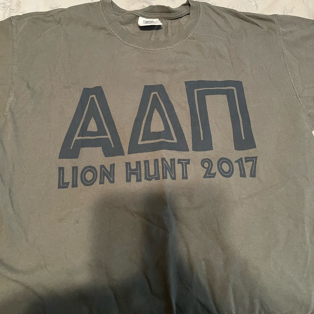 ADPi Lion Hunt Date Party Shirt